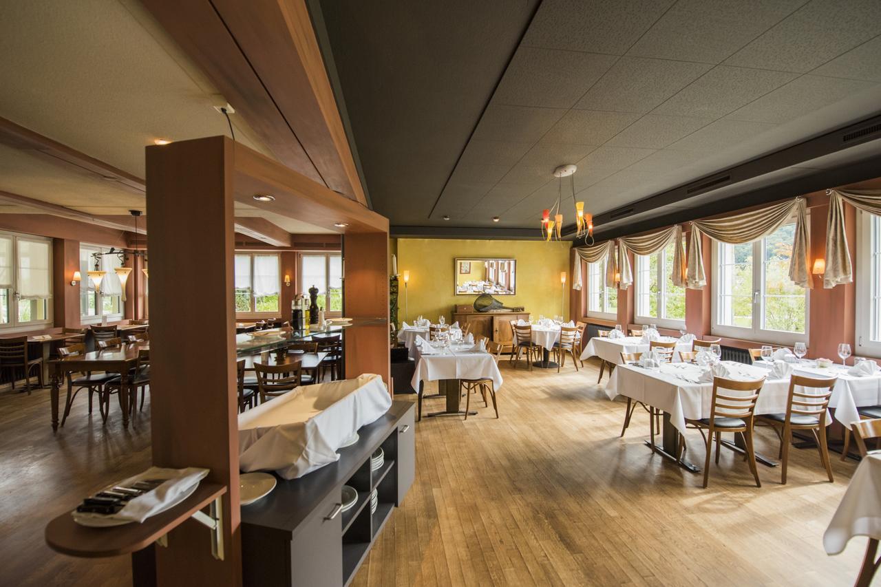 Hotel Restaurant Neuhaus Hertenstein Exterior photo